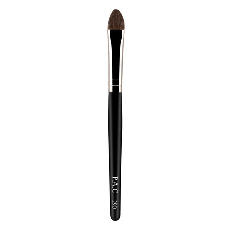 PAC Studio Eyeshadow Brush - 290