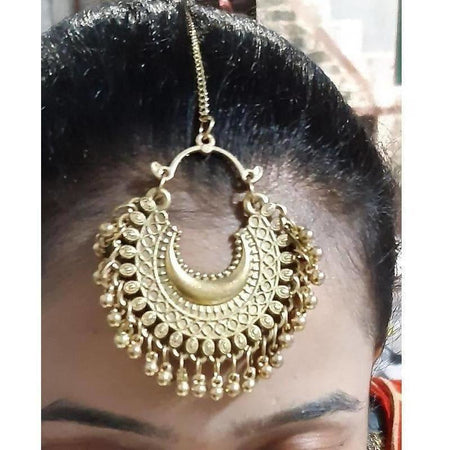 MS Fashion India Half Moon Gold-Polished Simple Design Maang Tikka