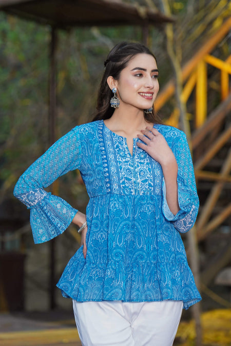 Juniper Women Blue Georgette Printed Tiered Top