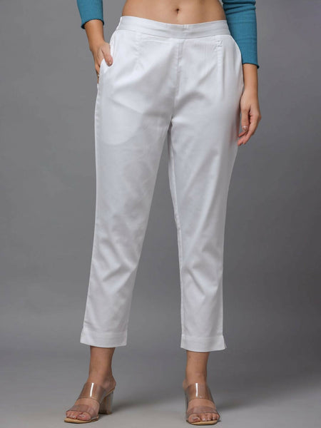 Juniper Women's White Solid Straight Slim Pant