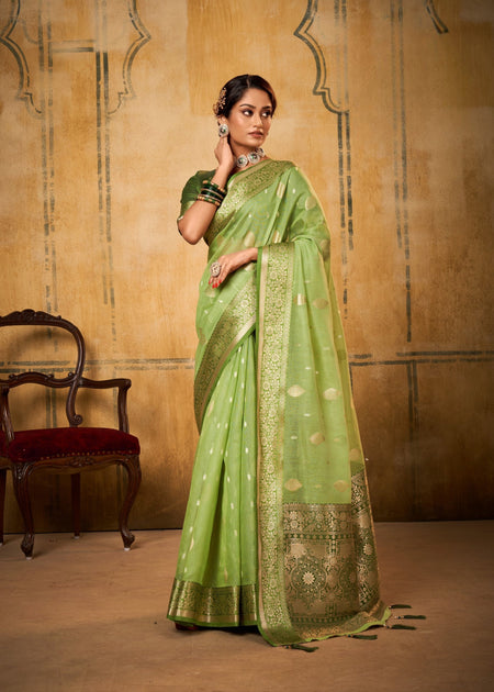 Anaita Green Soft Tussar Silk With Kalamkari Weaving Saree With Blouse