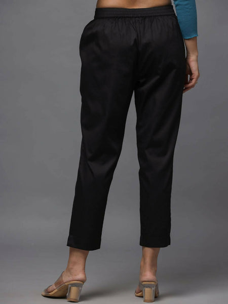 Juniper Women's Black Solid Straight Slim Pant