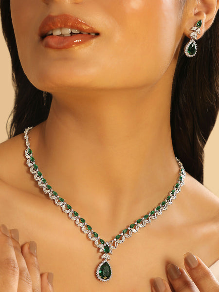 Nuyug Celestial Emerald Cubic ZIrcon Necklace Set