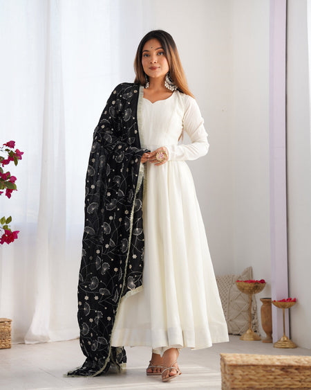 Lorenvalley Fashion White Vichitra Silk Fabric Fully Flared Anarkali Pant With Dupatta Set