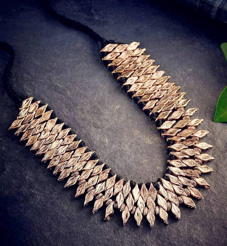 Bling Accessories Shell Metal Casting Weaved Necklace In Thread