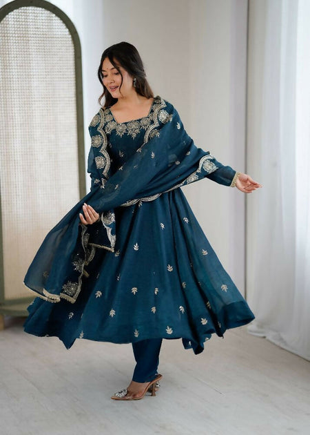 Teeya Creation Morepeach Color Crunchy Silk Embroidery Work Wedding Wear Gown
