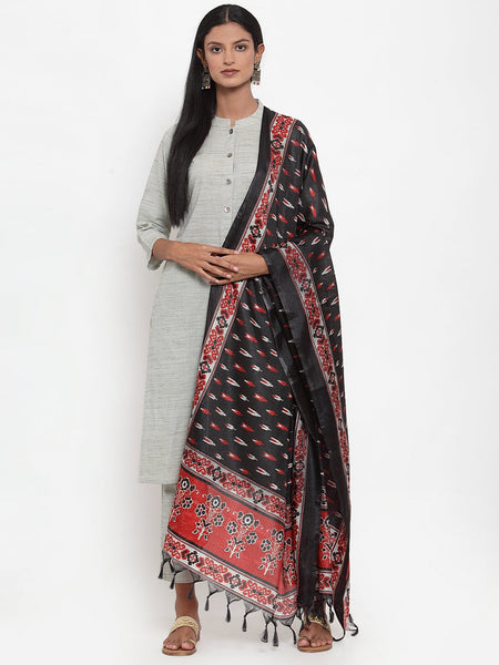 Jompers Women Grey Solid Kurta with Trousers & Dupatta