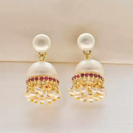J Pearls Kamya Pearl Earrings