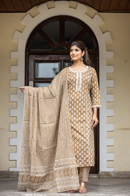 Kaajh Women's Coffee Brown Floral Printed Cotton Kurta Pant Dupatta Set