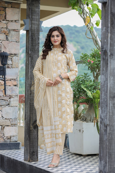 Kaajh Women's Light Brown Floral Printed Suit Set