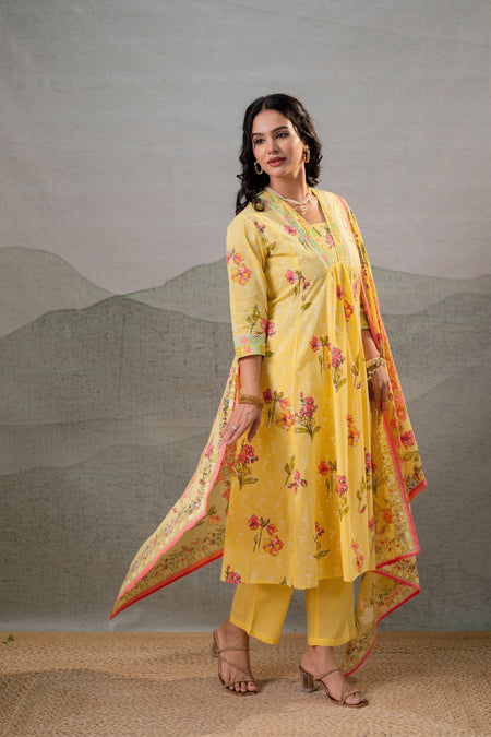 Juniper Bloom Veil Floral Anarkali Kurta Pant And Dupatta Set