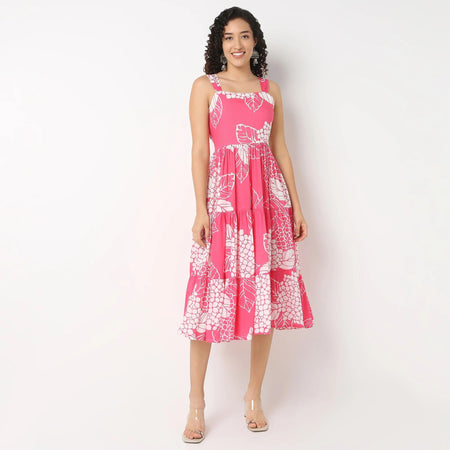 Pimu Square-Neck Maxi Dress with Graphic Print-Green