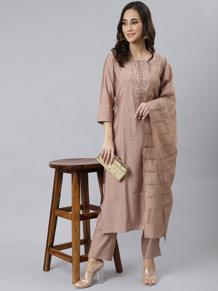 Janasya Women's Dusty Rose Viscose Blend Embroidered Kurta With Pant