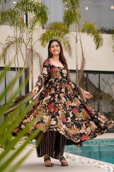 Sonakshi Women's Black Mal cottan Digital Print Full Round Flair Anarkali Gown Set With Dupatta
