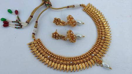 Metallic Necklace set with White Agate Stones
