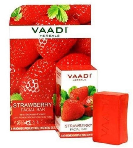 Vaadi Herbals Strawberry Facial Bar