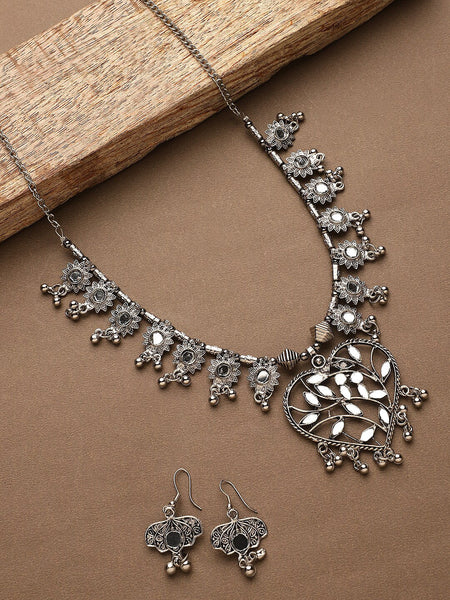 Cardinal Women Silver-Toned Oxidised Stone Studded & Beaded Heart Shaped Jewellery Set
