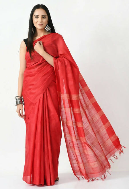 Mominos Fashion Moeza Red Bhagalpuri Handloom 8 Line Ghichha Silk Saree with unstitched Blouse piece