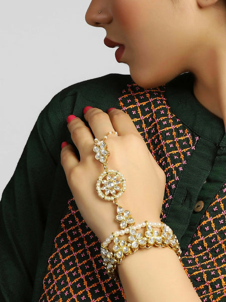 Joban Fashion Traditional Gold Polished Kundan Hathphool