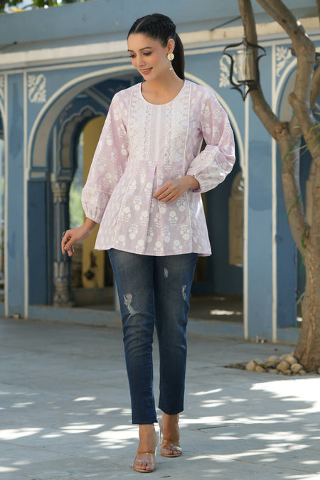 Juniper Women's Lavender Cambric Placement Floral Printed Tunic