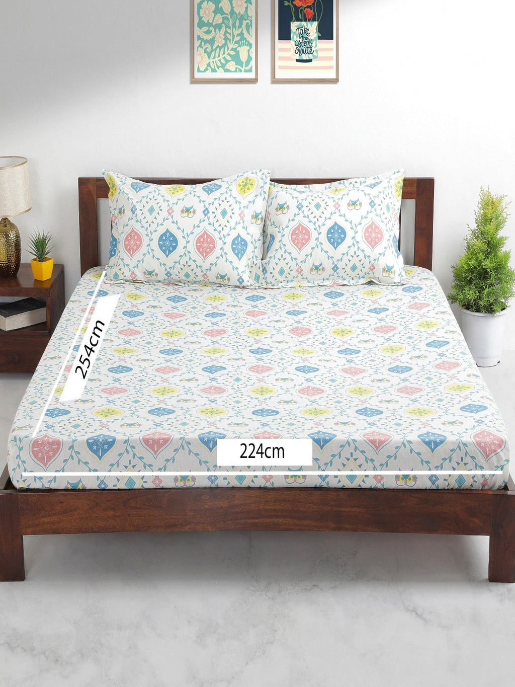 Chumbak White & Blue Ethnic Motifs 136 TC Cotton 1 Queen Bedsheet with 2 Pillow Covers