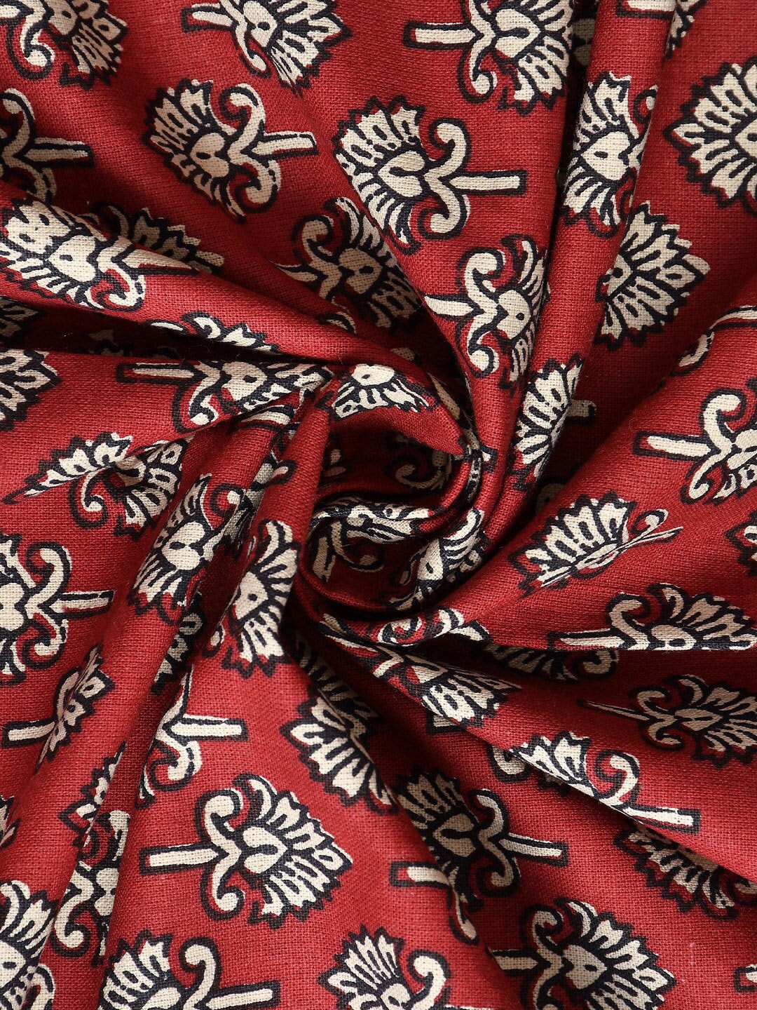 CLIO'S HERITAGE STORE Red Ethnic Motifs Cotton 400 TC King Bedsheet with 2 Pillow Covers