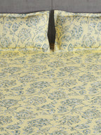 Story@home Arena Cream-Coloured & Grey Printed 180 TC Queen Bedsheet & 2 Pillow Covers