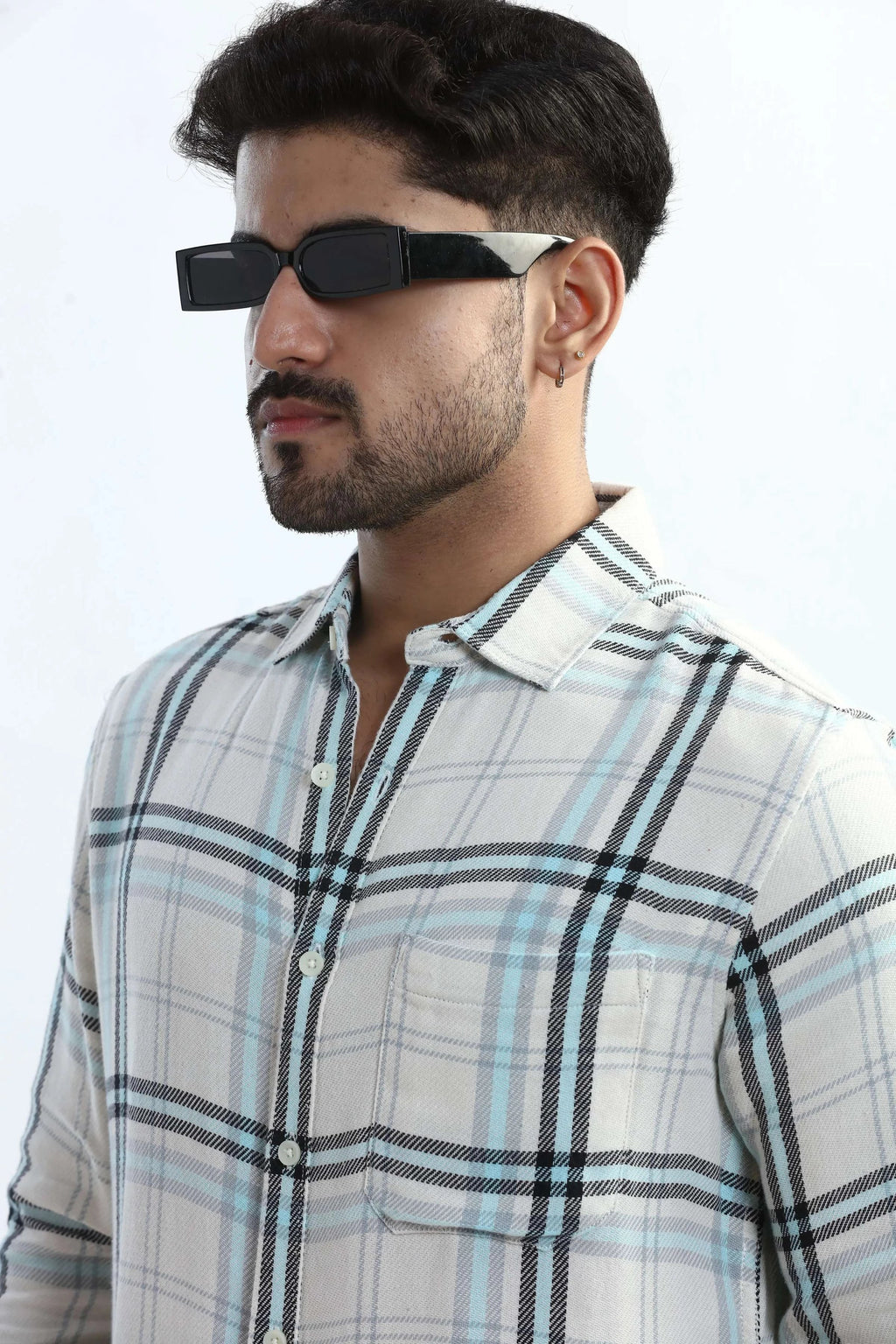 Xkind Blue Checks Regular Fit Shirt