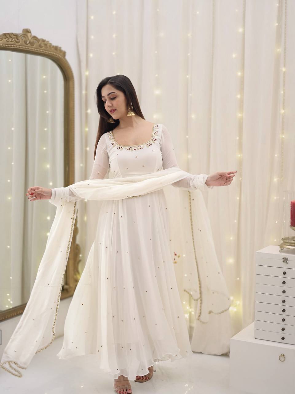 Yash Enterprise White Star Georgette Silk Embroidery Party Wear Uit Set - Distacart