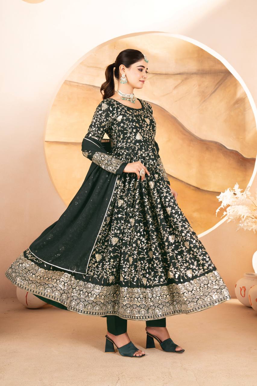 Yash Enterprise Dark Green Star Georgette Embroidered Suit Set - Distacart