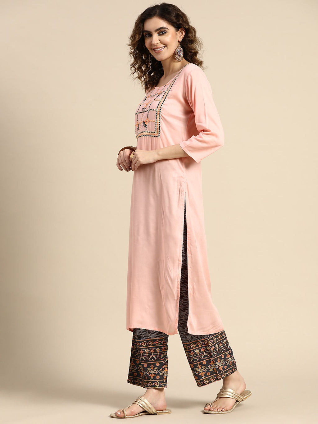 Sangria Women Floral Embroidered Thread Work Chanderi Silk Kurta With Palazzos & Dupatta