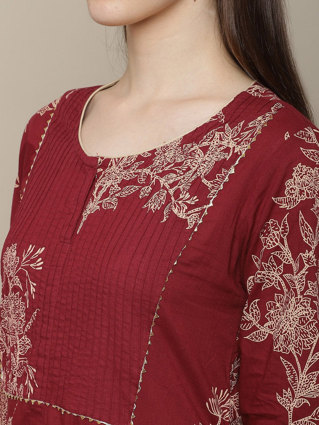 Sangria Women Maroon Floral Printed Pure Cotton Straight Kurta with Trousers