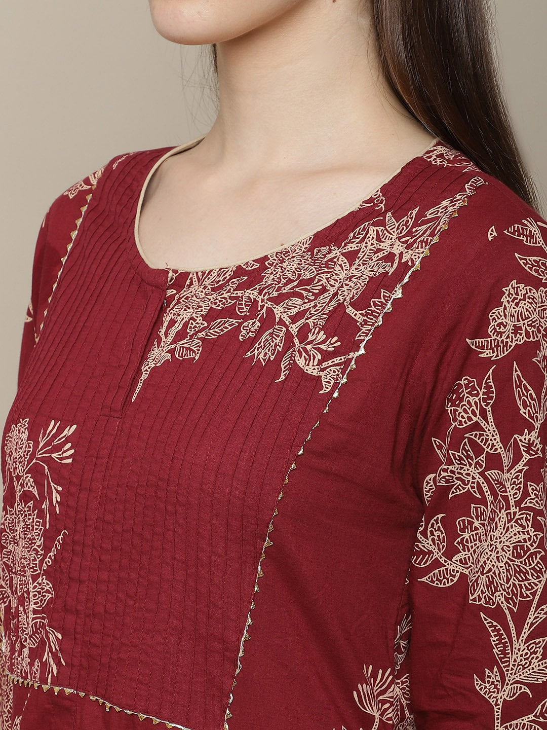 Sangria Women Maroon Floral Printed Pure Cotton Straight Kurta with Trousers