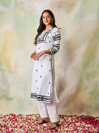 HOUSE OF KARI Notched Neck Floral Embroidered Chikankari Cotton Kurta