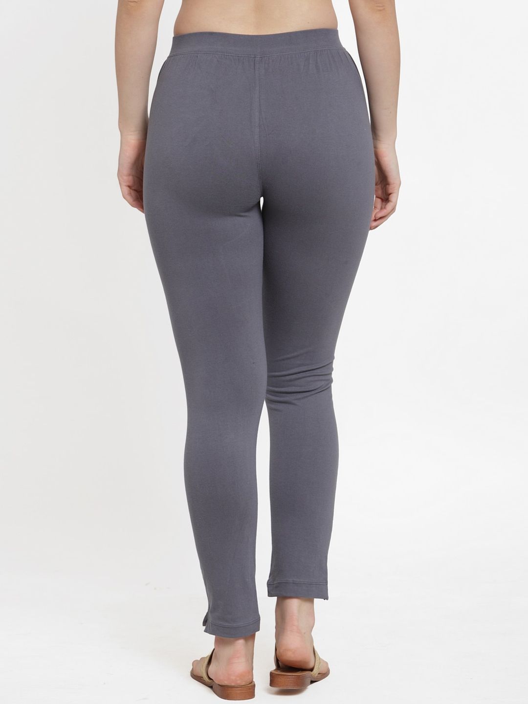TAG 7 Women Pack Of 2 Solid Straight-Fit Ankle-Length Leggings
