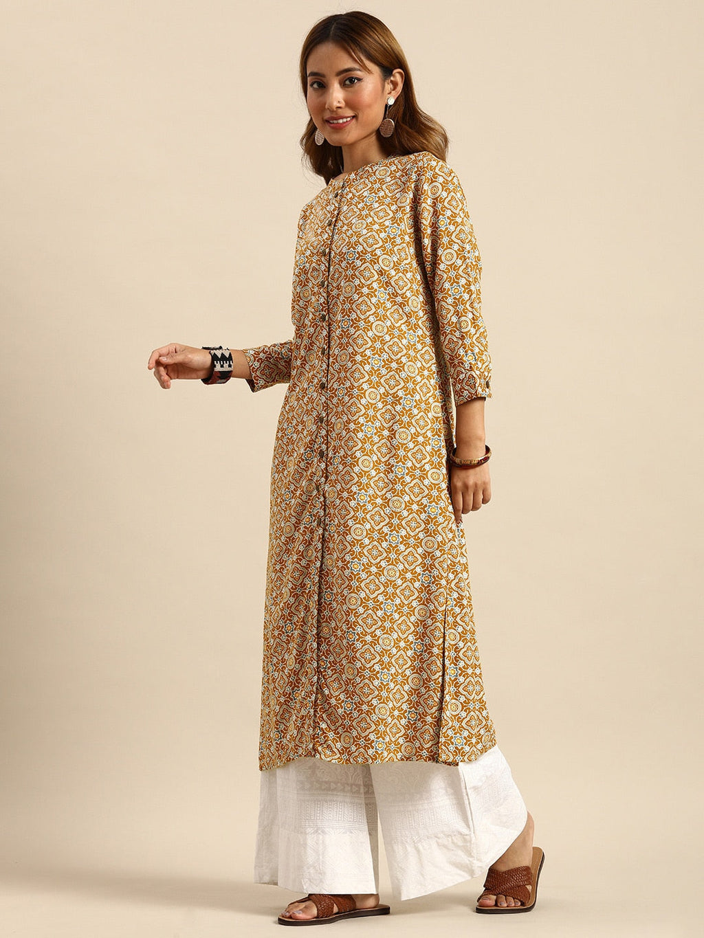 Sangria Women Mustard Yellow & Blue Printed Kurta
