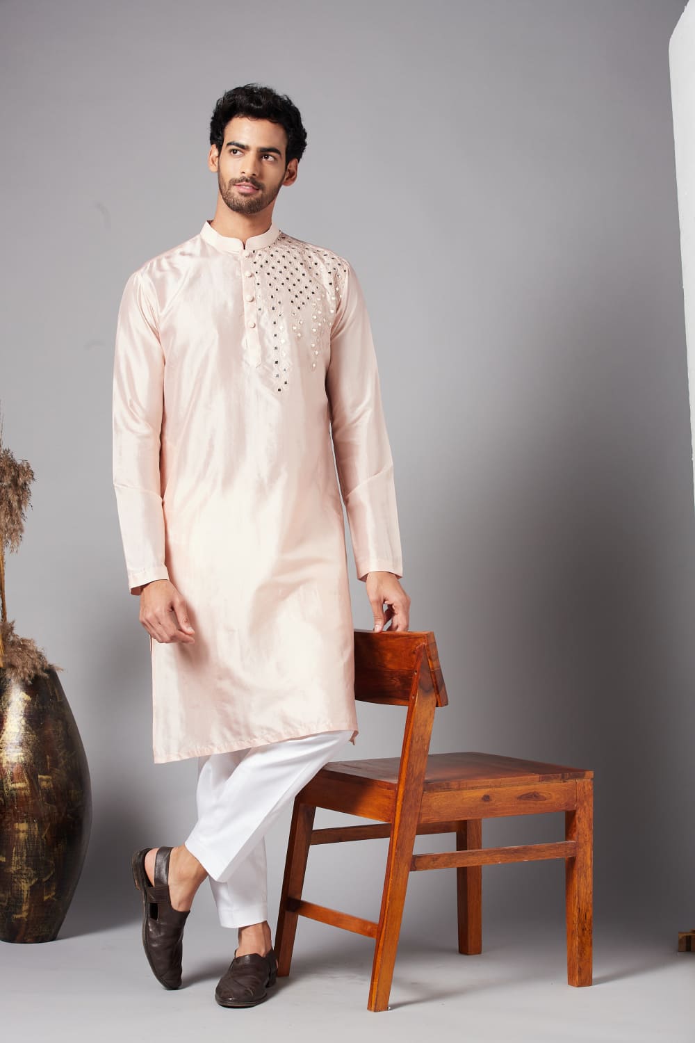 Rooyi Designer Men's Kurta by Hilo Design