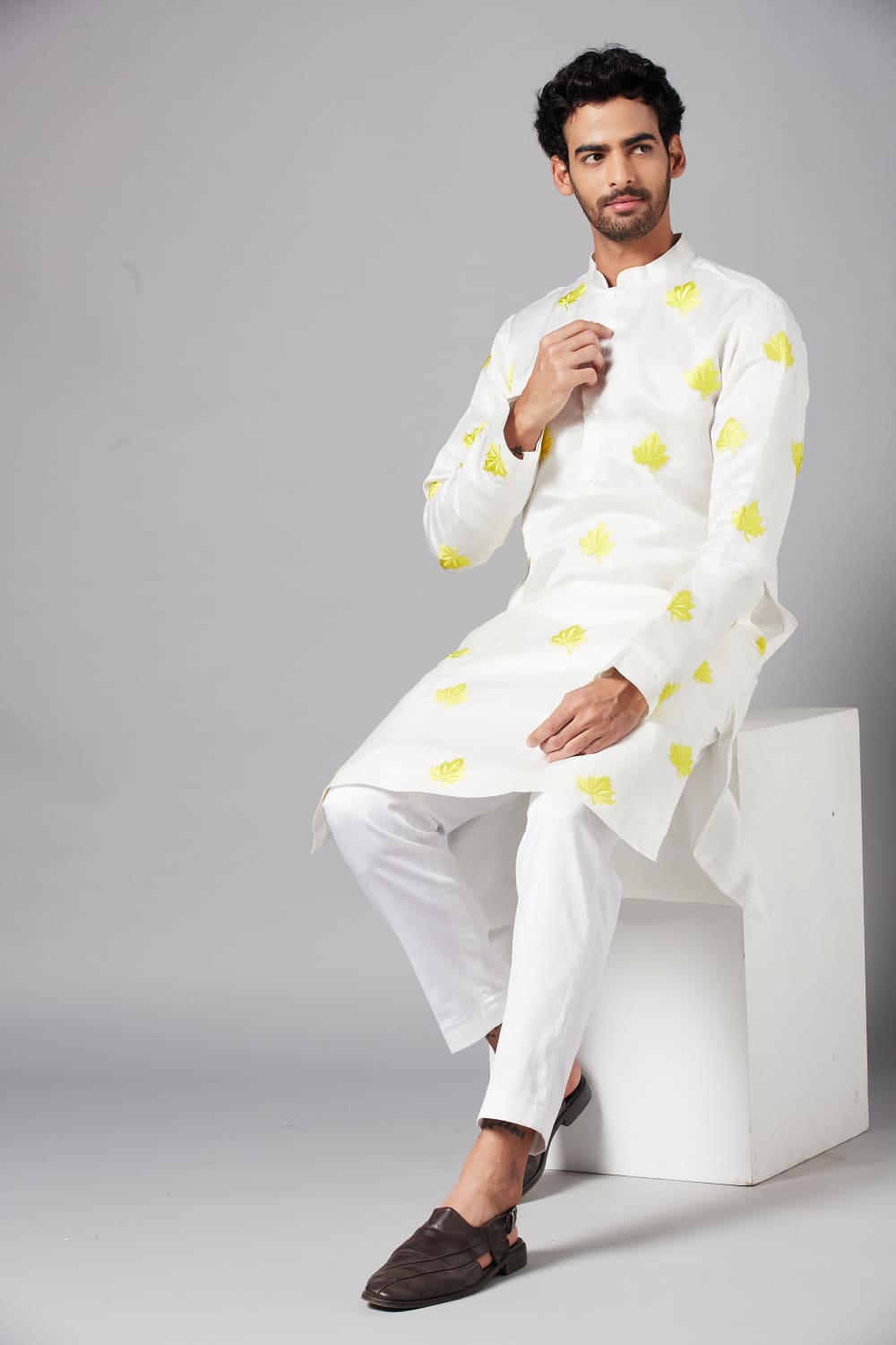 Mogra Yellow Leaf Embroidered Kurta by Hilo Design