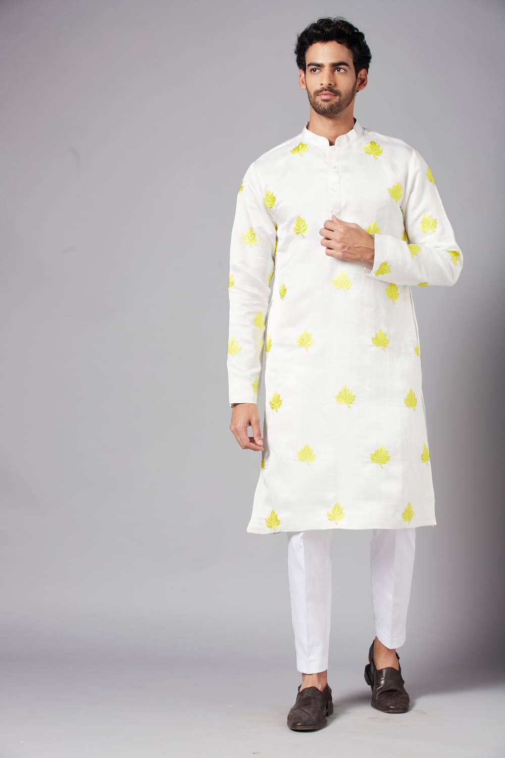 Mogra Yellow Leaf Embroidered Kurta by Hilo Design