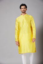 Saanjh Yellow Embroidered Kurta by Hilo Design