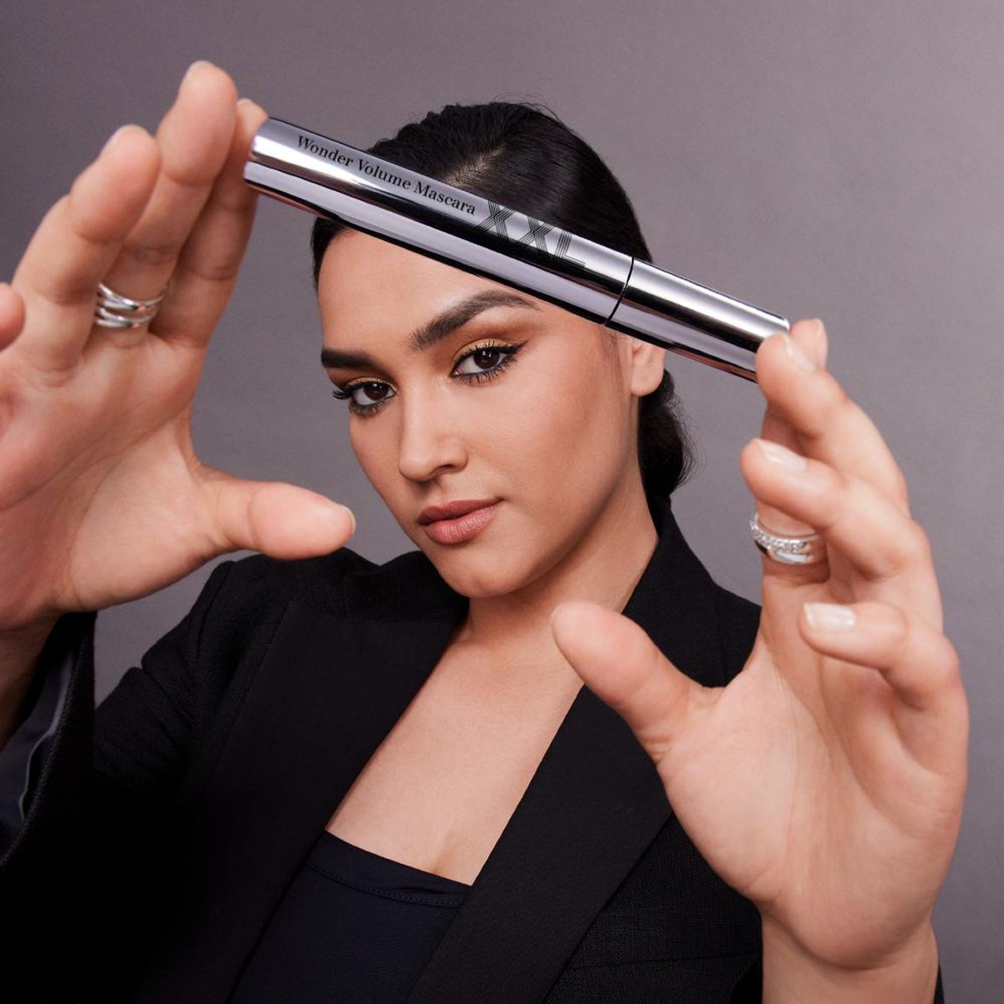 Clarins Wonder Volume Mascara XXL - Distacart