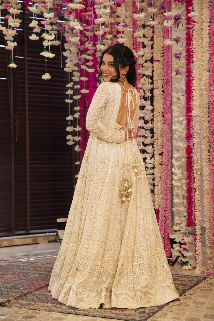 Yash Enterprise Cream Georgette Embroidery Paert Wear Suit Set - Distacart