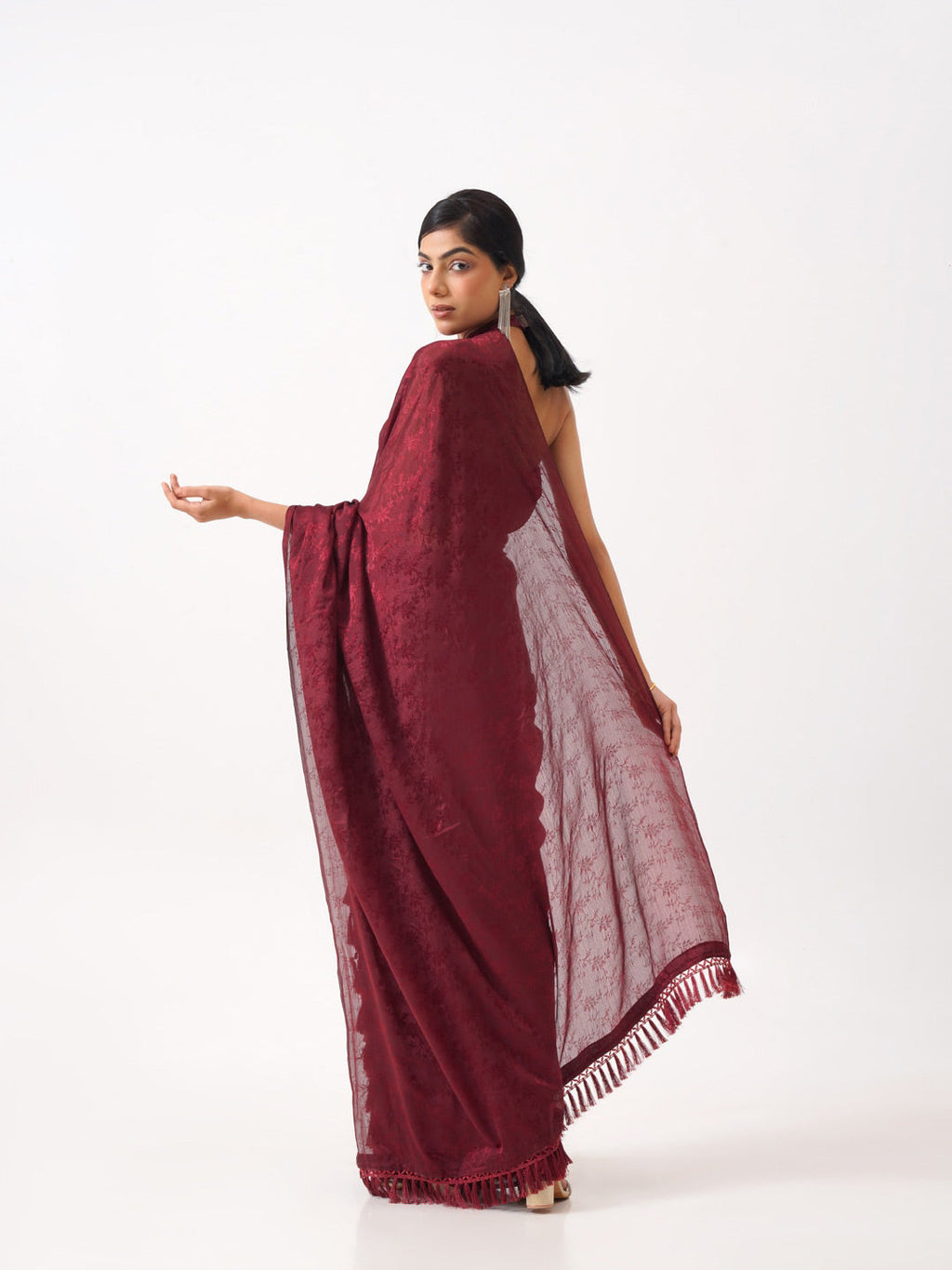 Tikhi Imli Maroon Woven Design Saree - Distacart