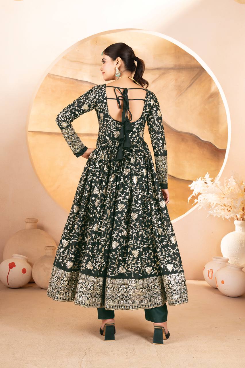 Yash Enterprise Dark Green Star Georgette Embroidered Suit Set - Distacart