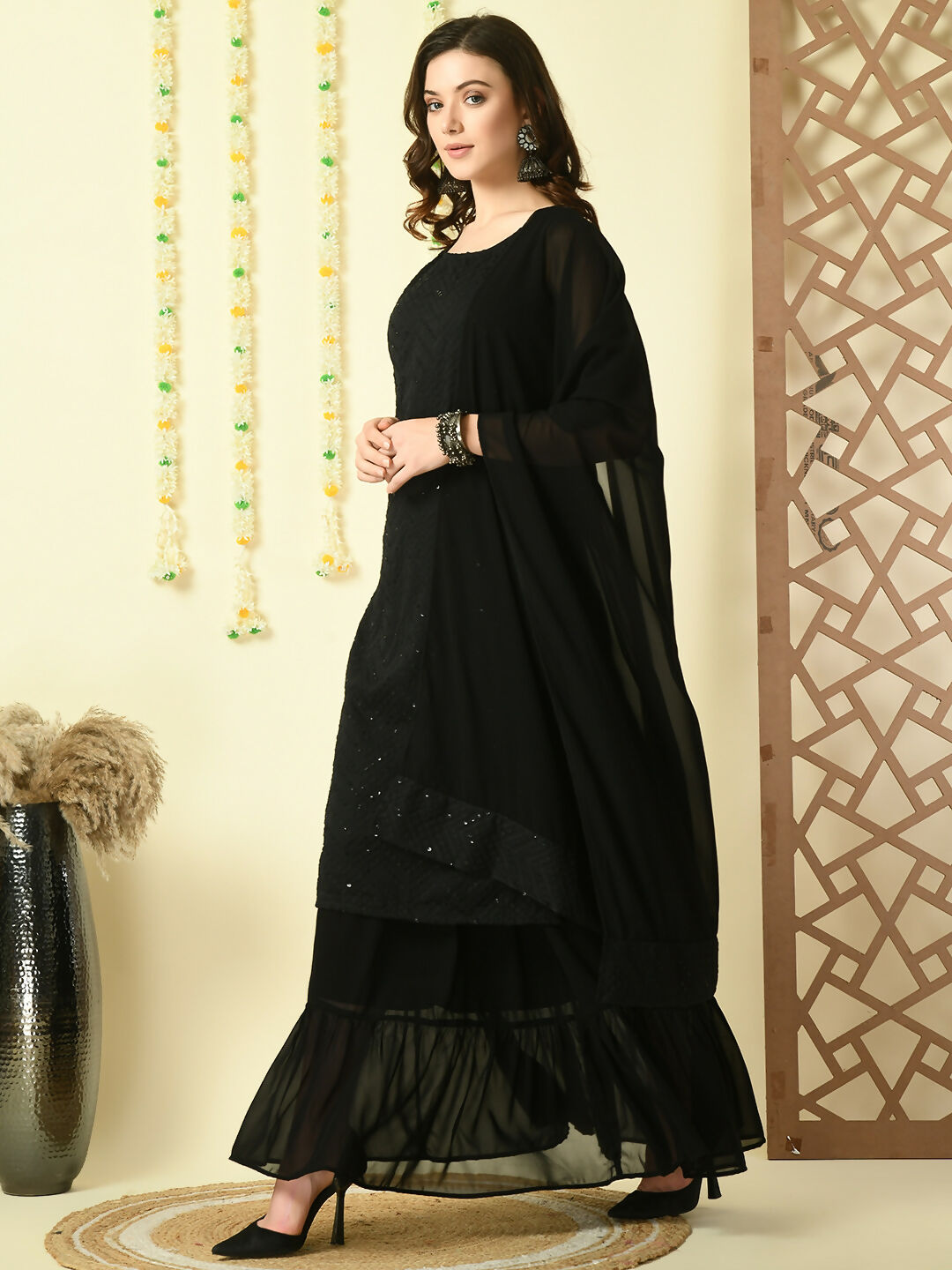Myshka Women's Black Georgette Kurta & Skirt With Dupatta Party Sets