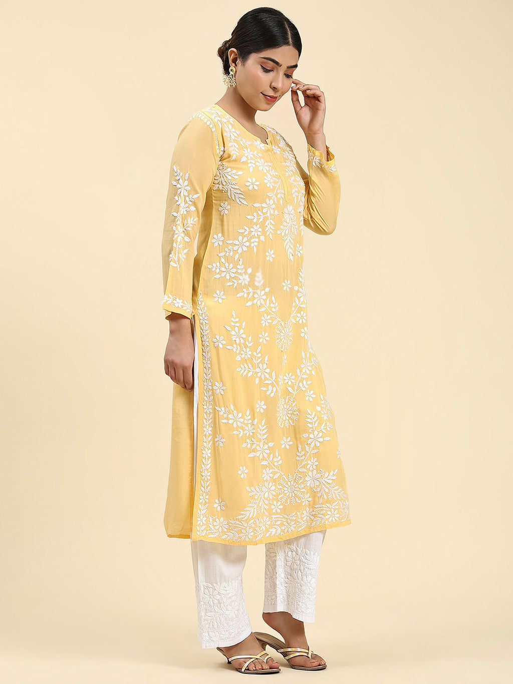 HOUSE OF KARI Ethnic Motifs Embroidered Chikankari Straight Kurta