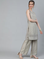 Aks Floral Embroidered Thread Work Sleeveless Kurta With Palazzos