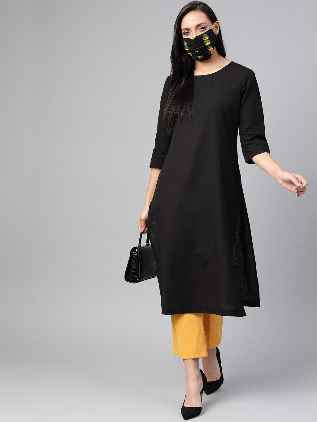 HERE&NOW Women Black Solid Straight Kurta