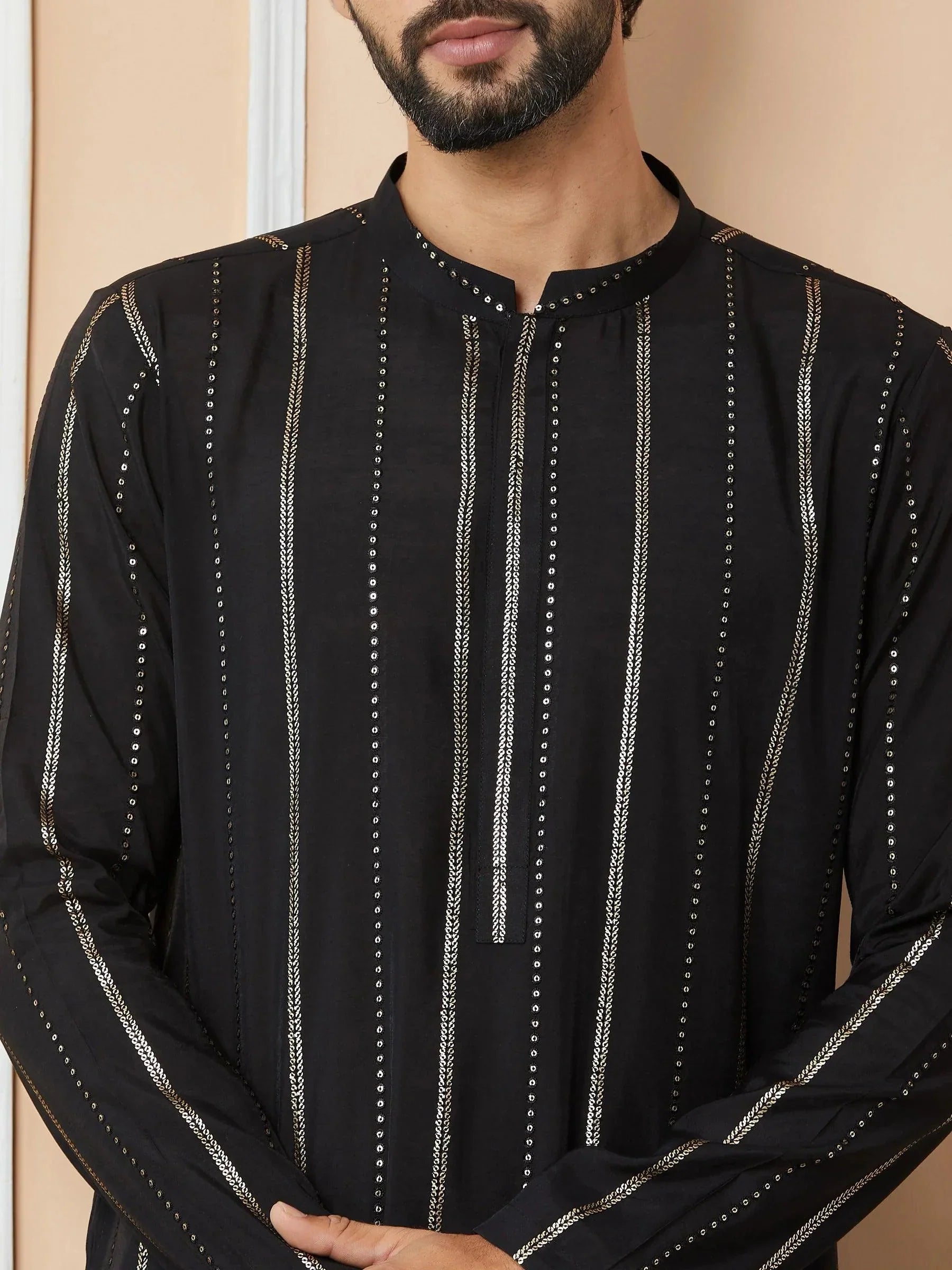 Fabmade Mandarin Collar Long Sleeves Sequined Straight Kurta