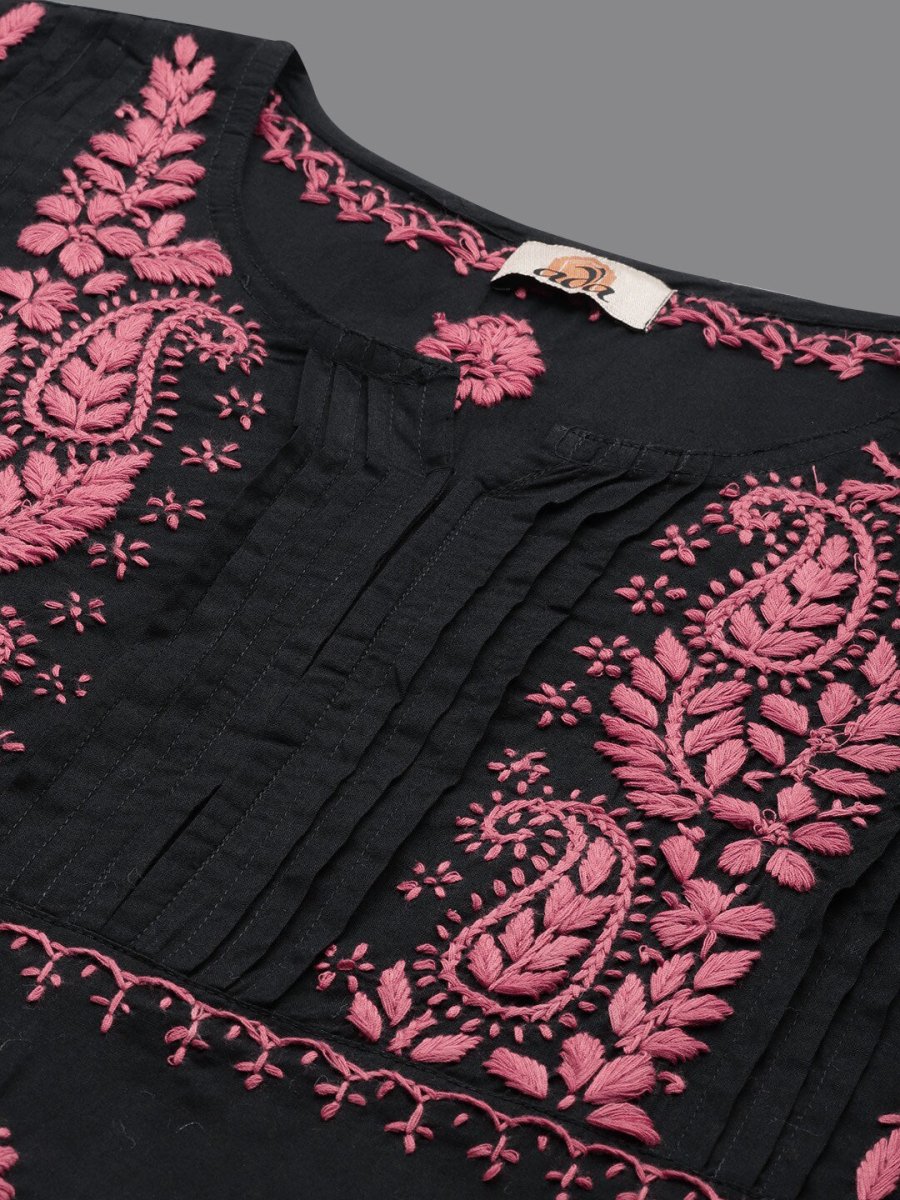 ADA Ethnic Motifs Embroidered Round Neck Chikankari Cotton Kurta